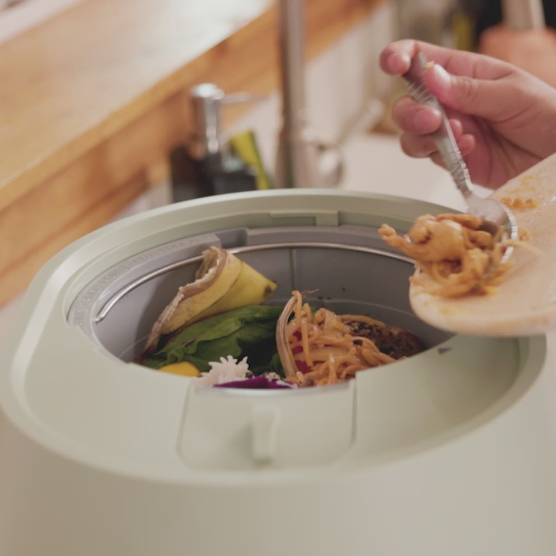 Lomi 2 Kitchen Countertop Food Recycler